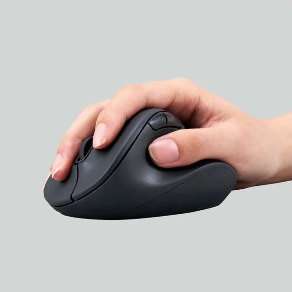 Elecom EX-G Pro Ergonomic Bluetooth Mouse (Black)